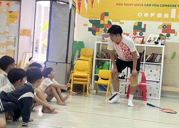 serangoon-gardens-badminton-player-04
