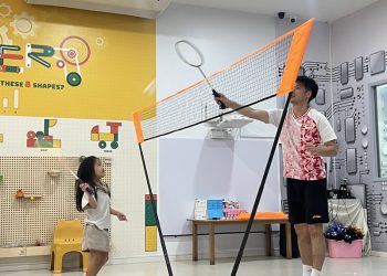 serangoon-gardens-badminton-player-10