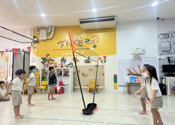 serangoon-gardens-badminton-player-14
