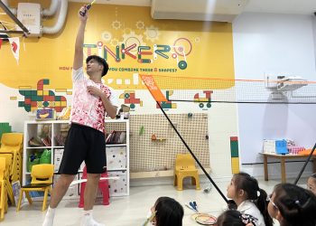 serangoon-gardens-badminton-player-22