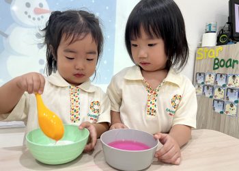 serangoon-gardens-making-snowman-03